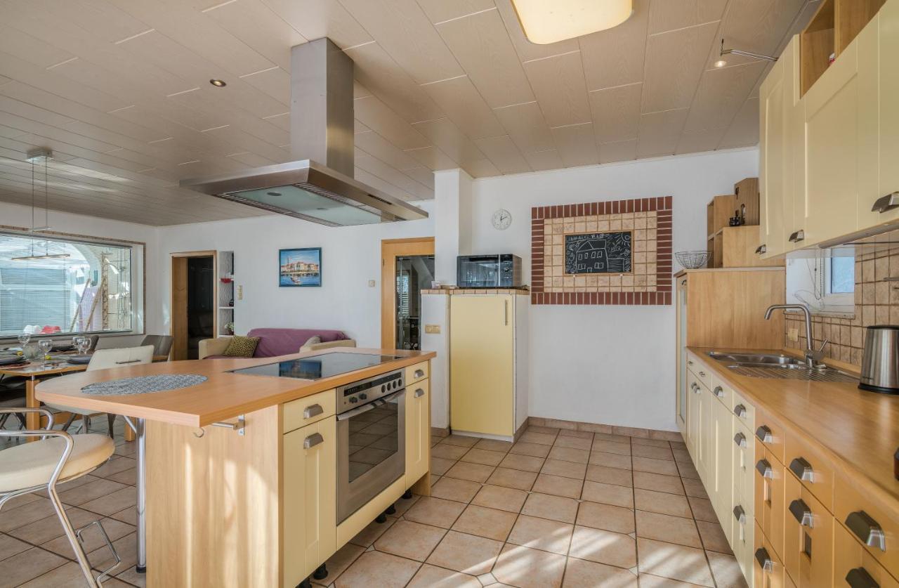 Holiday Home Nika Linardici Exterior photo