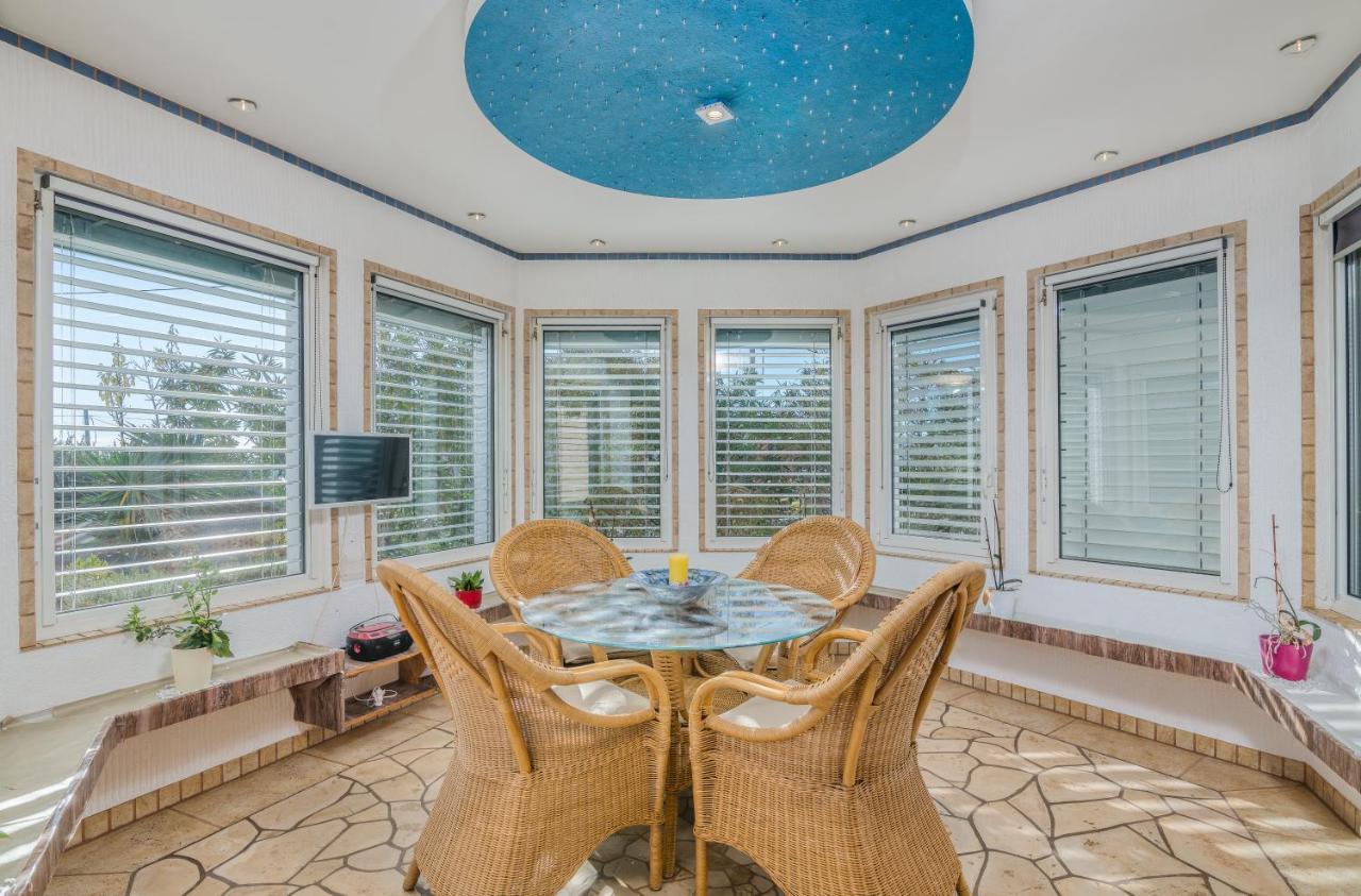 Holiday Home Nika Linardici Exterior photo
