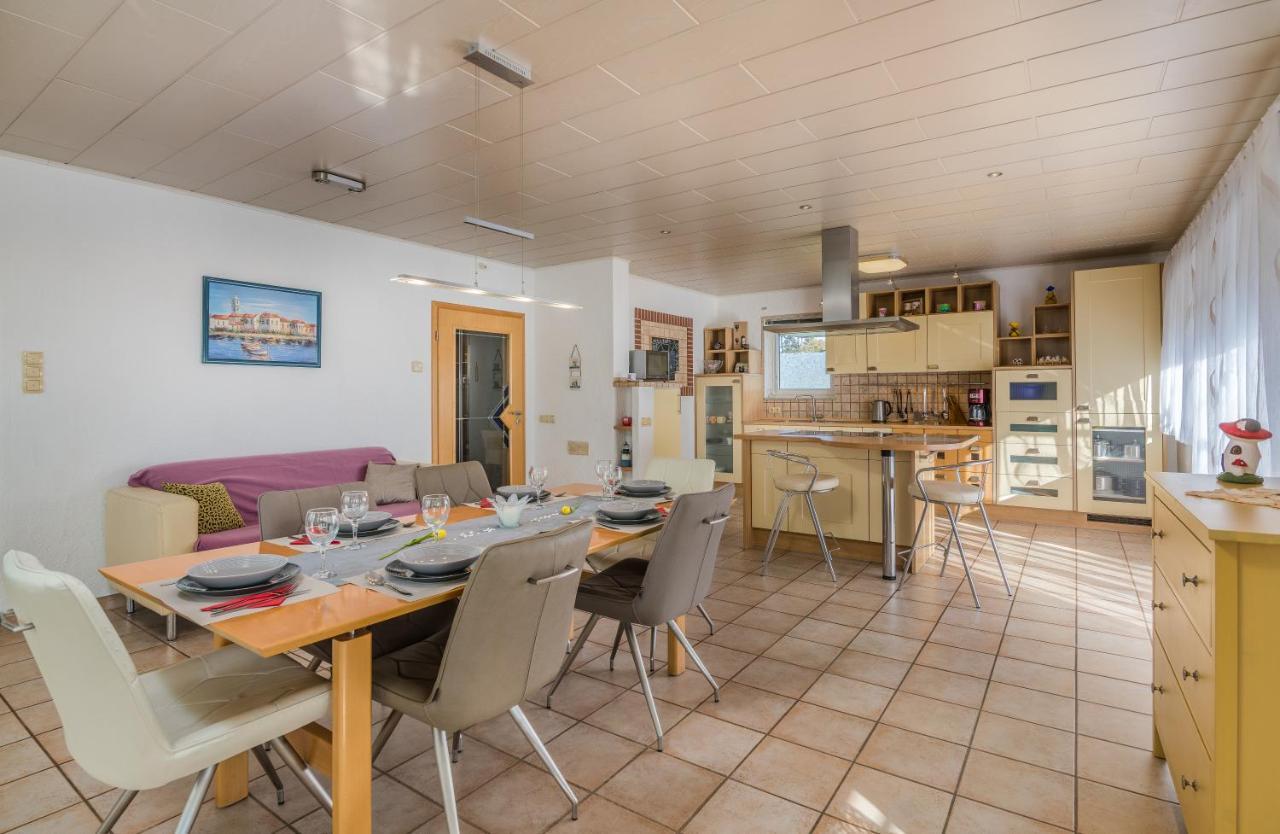 Holiday Home Nika Linardici Exterior photo